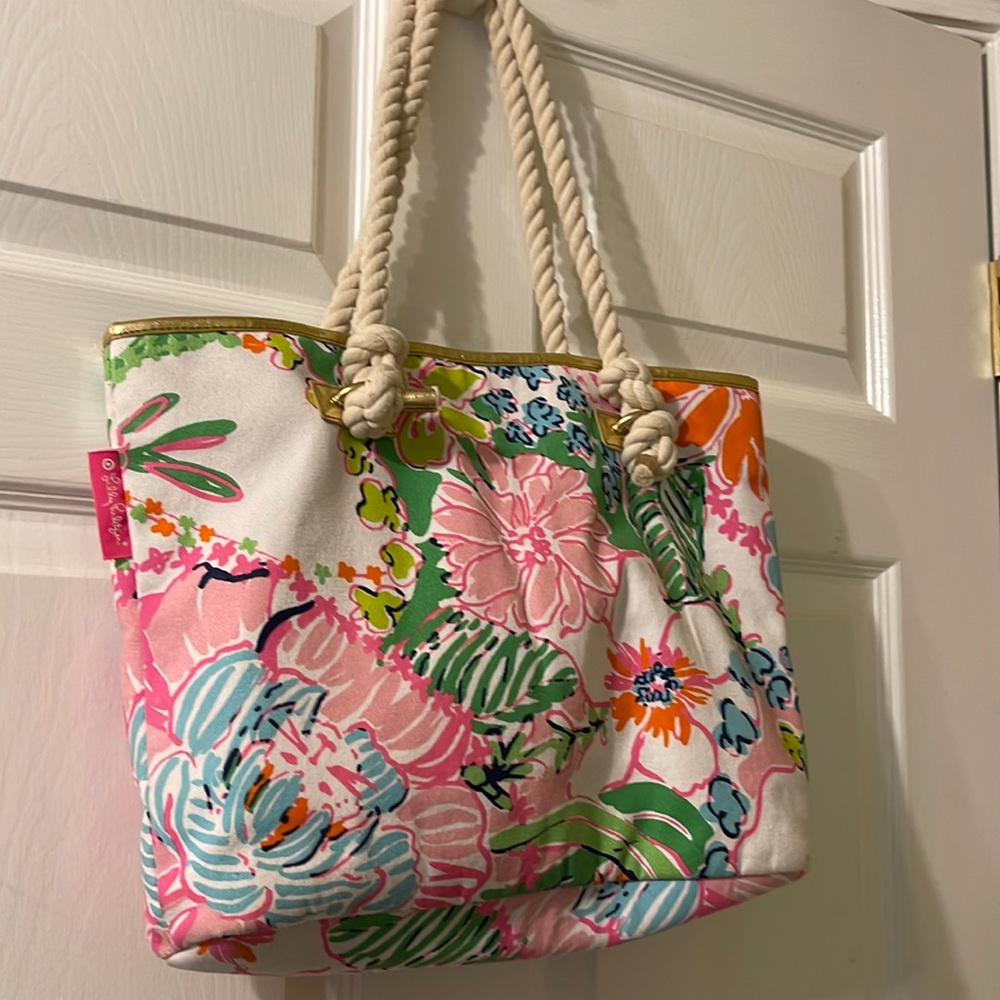 LILLY PULITZER for Target Nosey Posey Floral Shoulder Tote Bag